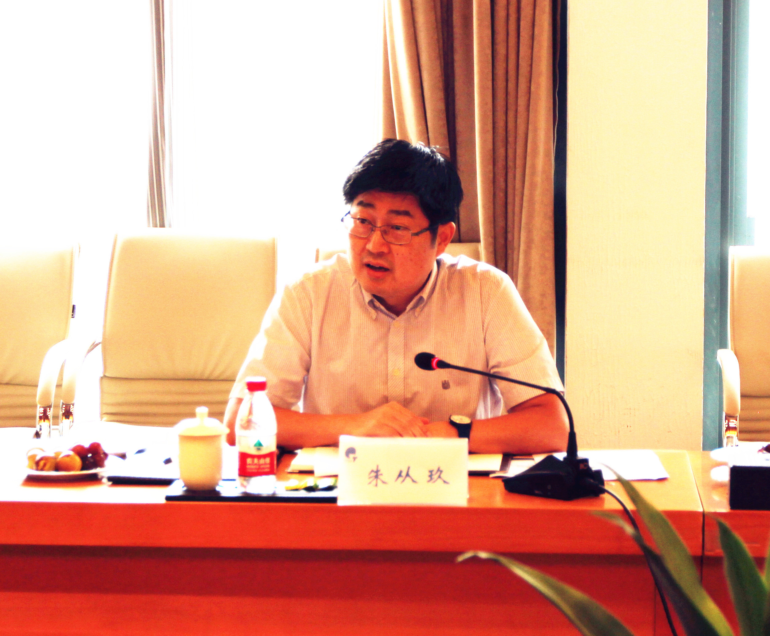 朱從玖副省長(zhǎng)一行蒞臨天堂硅谷調(diào)研座談