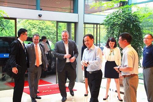 加拿大駐上海總領事一行來天堂硅谷參觀訪問